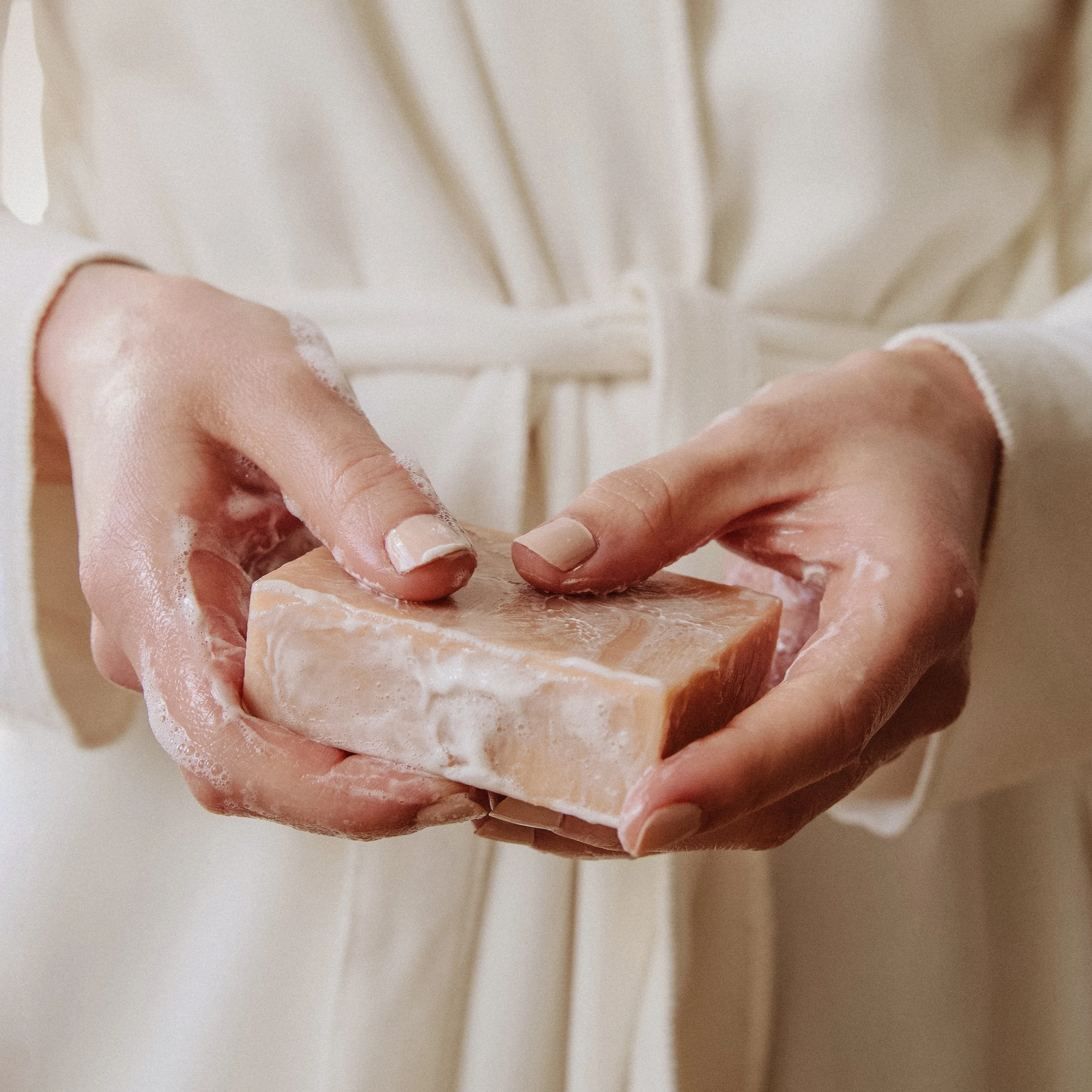 Package-free body soap - Floral - Image 3