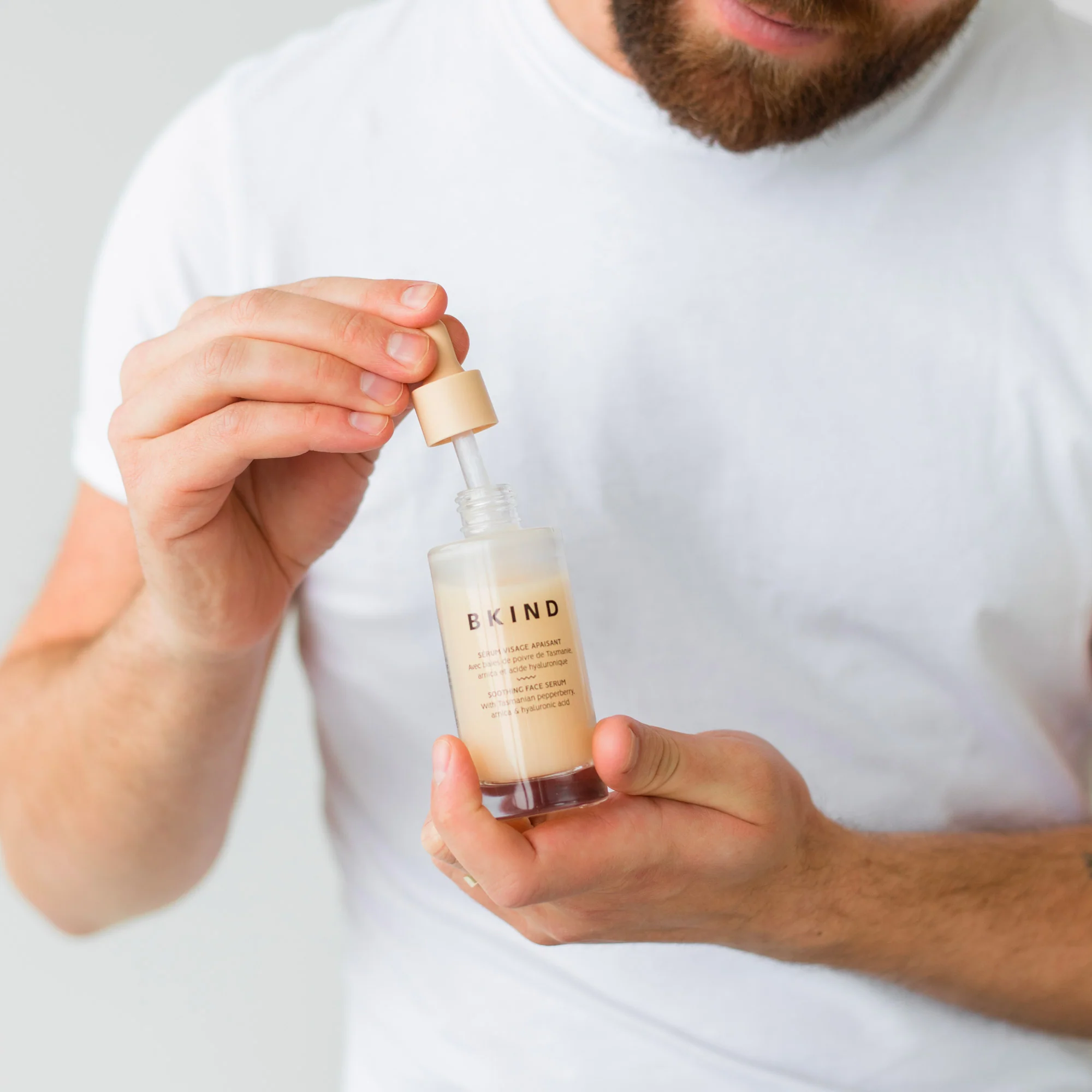Soothing Face Serum with Arnica & Hyaluronic Acid - Image 4